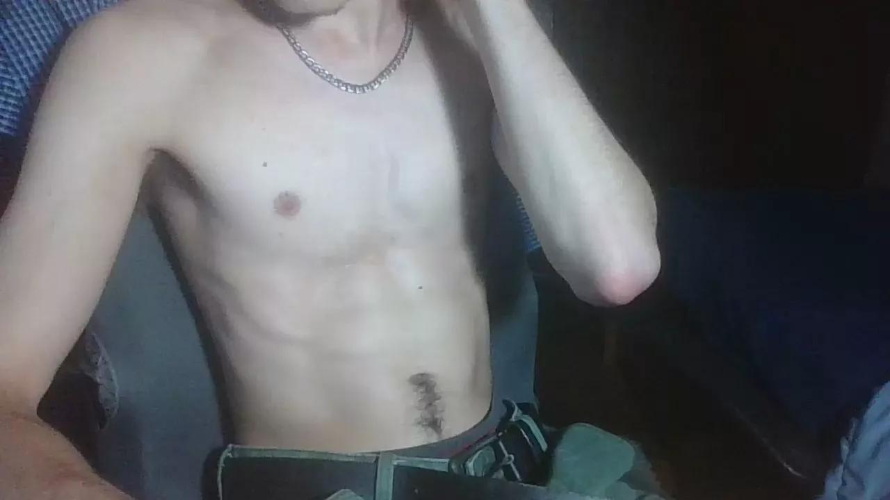 Offline chavalgym21 on Cam4