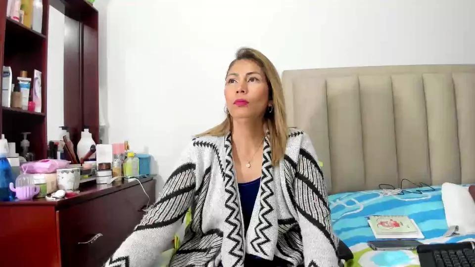 Freechat ChloeMiller69 on Cam4