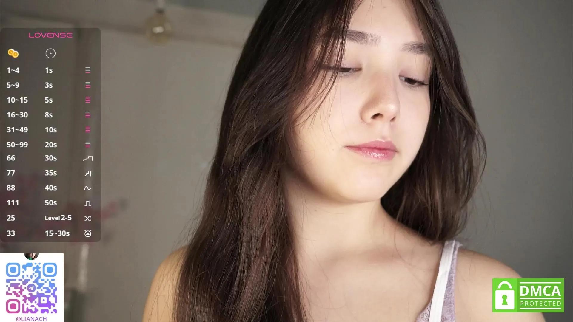 Offline ChrissyPreedom on Cam4