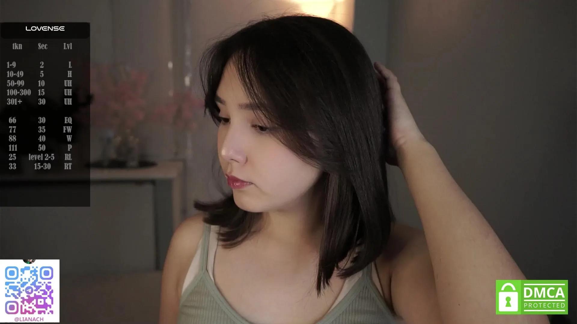 Offline ChrissyPreedom on Cam4