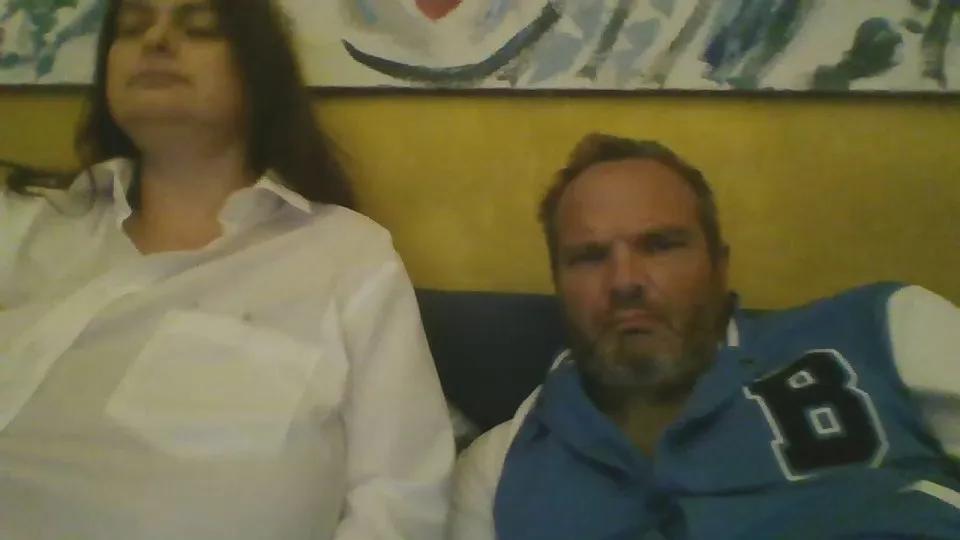 Offline Claufiagen7 on Cam4