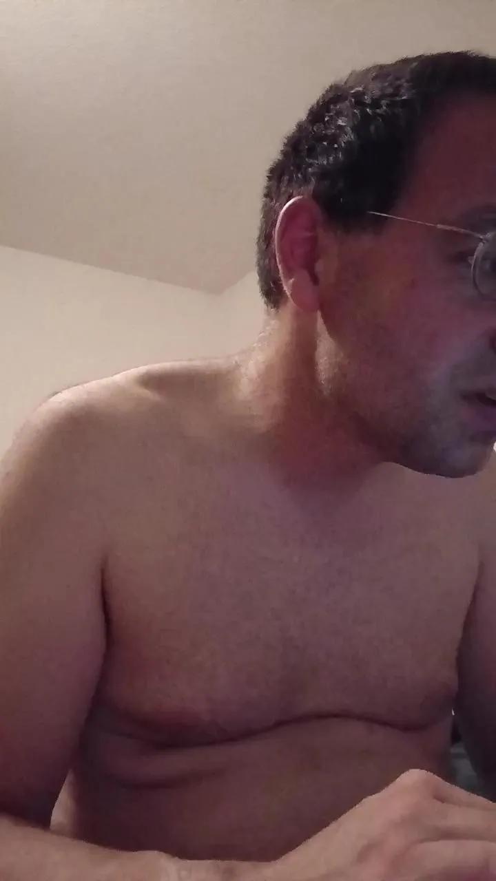 Offline cock09 on Cam4