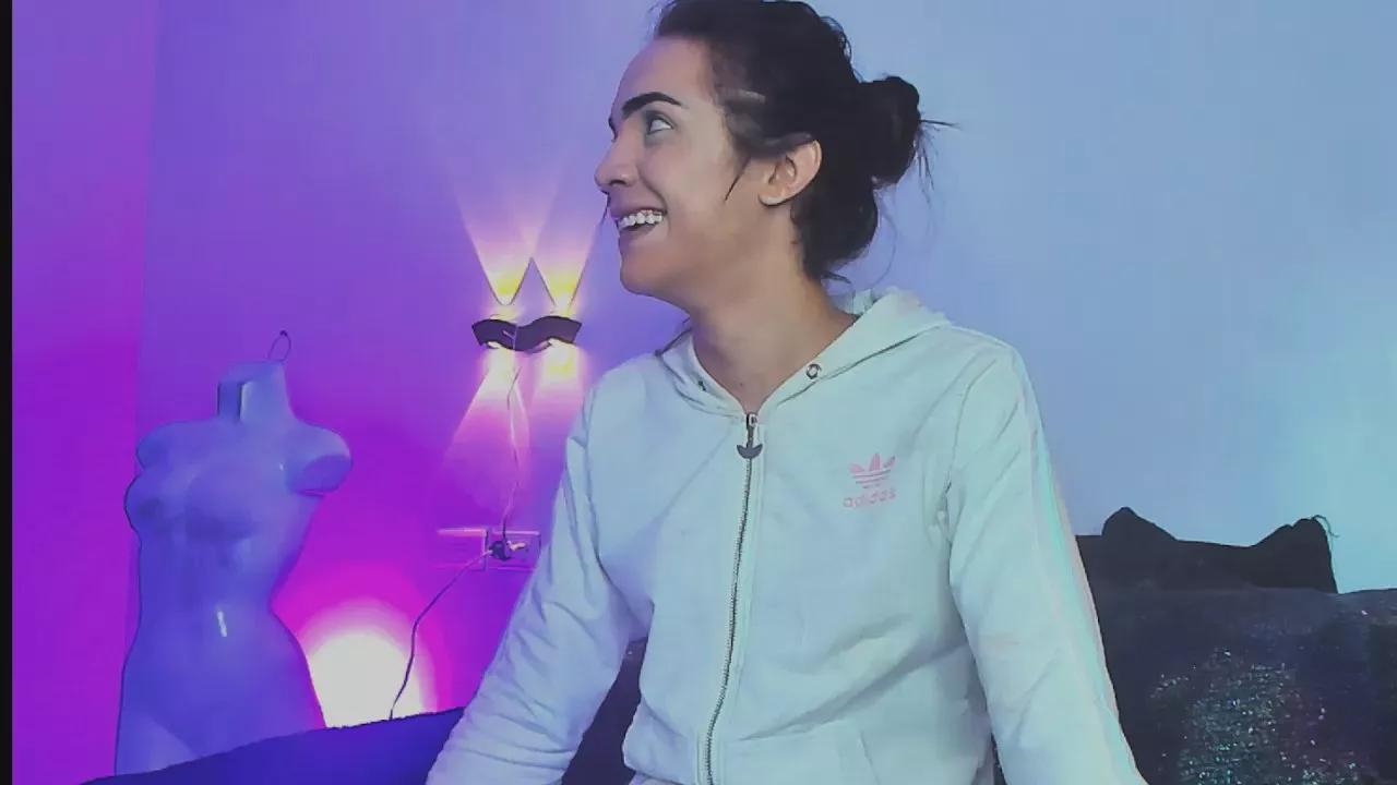 Offline cristal_gem1 on Cam4