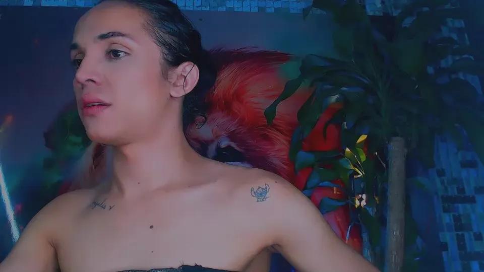 cristal_gem1 —  #C2C #milk #masturbation #feet #ass #spanking #anal