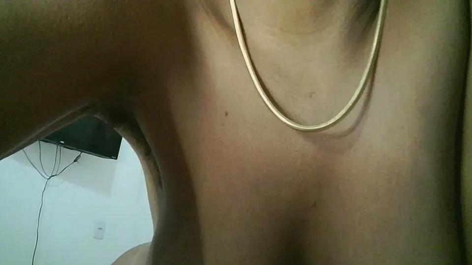 Offline Cristianemascaa on Cam4