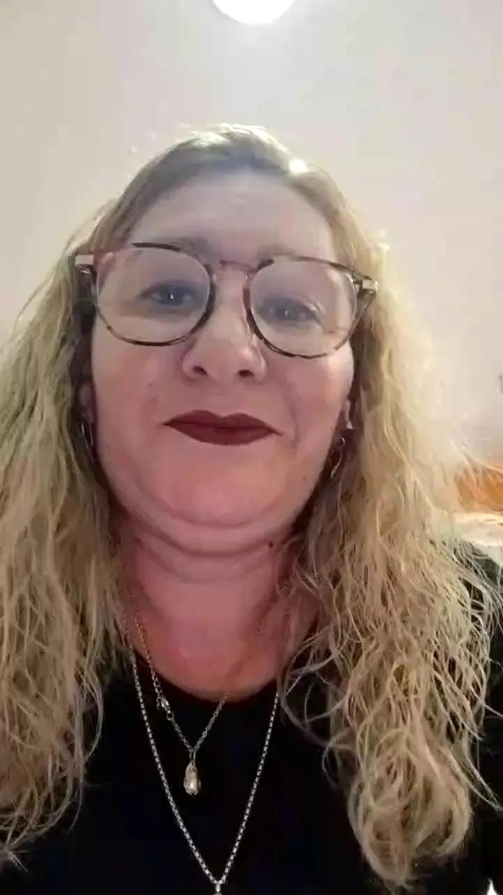 Offline CristinaSexy077 on Cam4