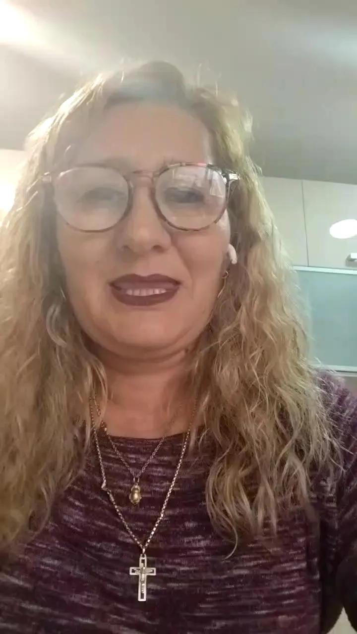 Offline CristinaSexy077 on Cam4