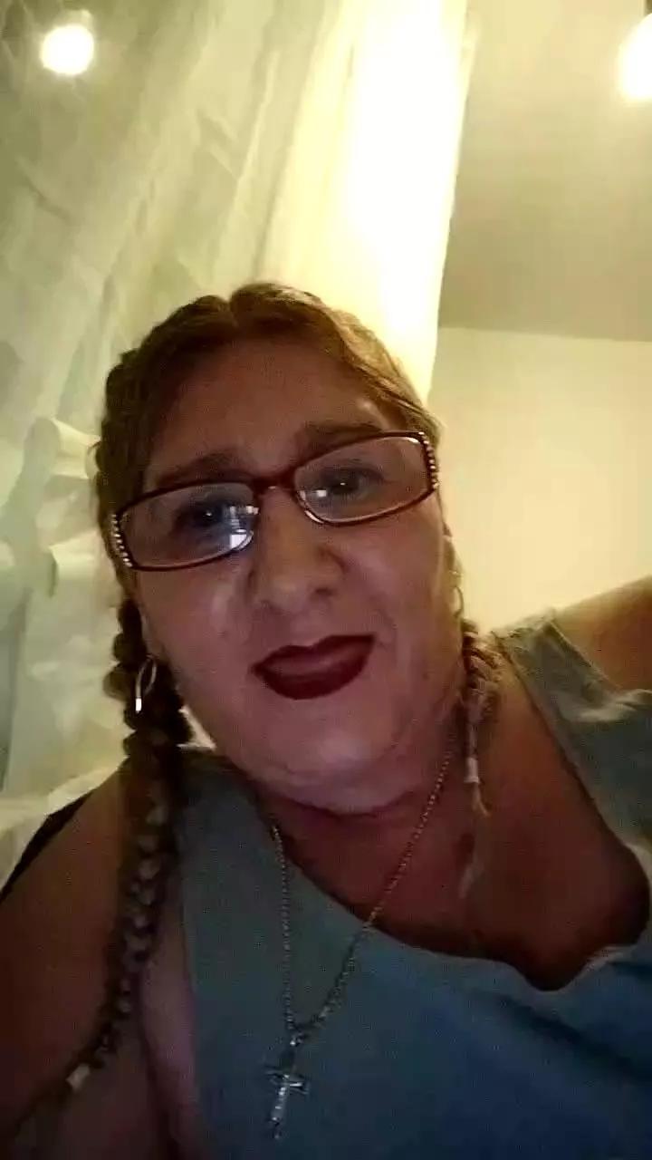 Offline CristinaSexy077 on Cam4