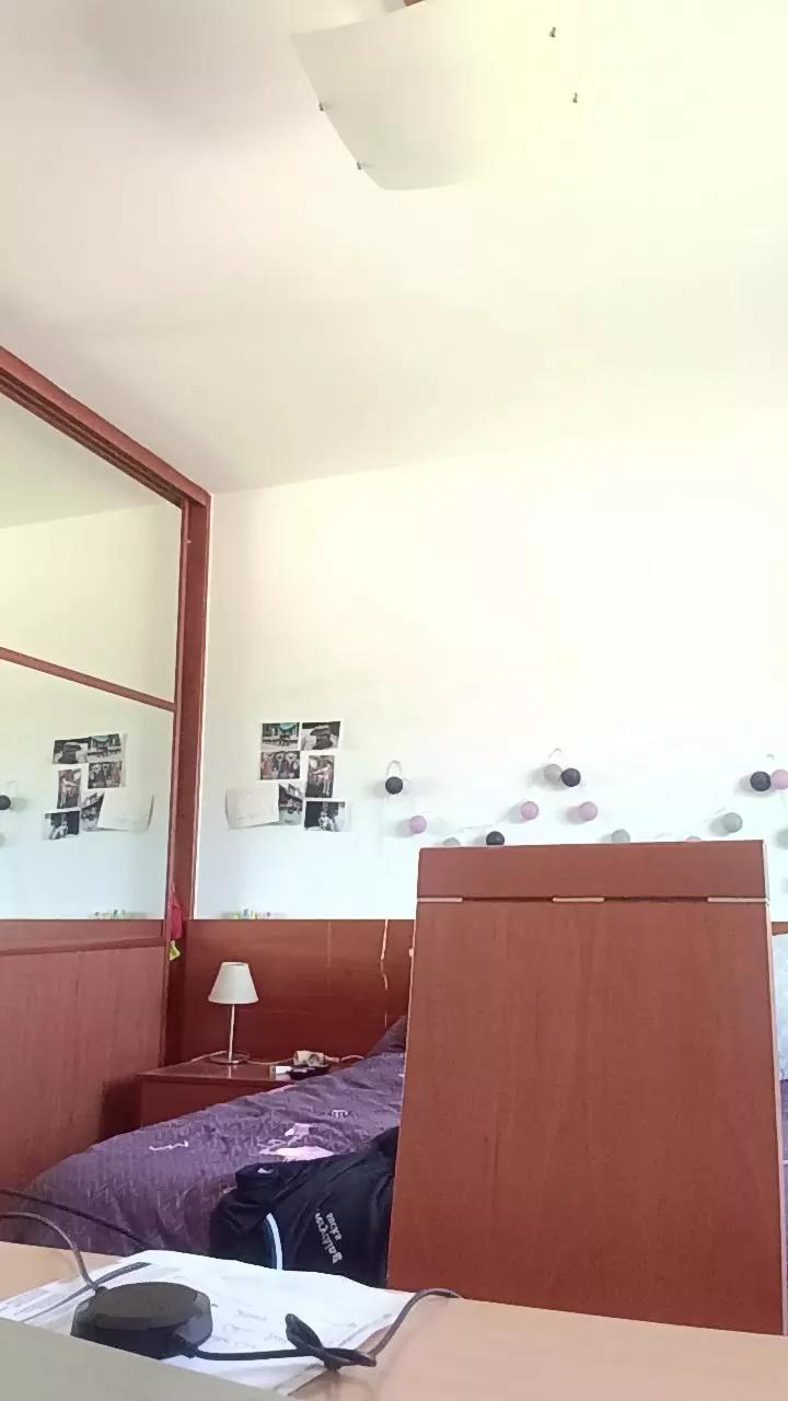 Offline Cristinitapija on Cam4