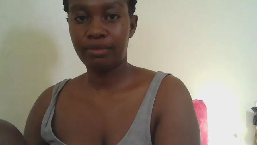 Offline curvy_princess2 on Cam4