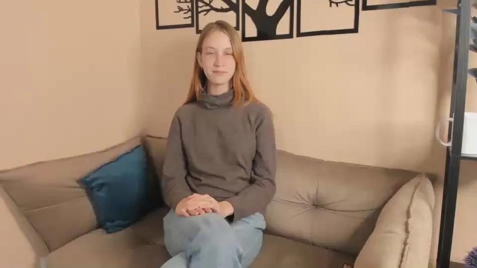 Offline DanaePaya on Cam4