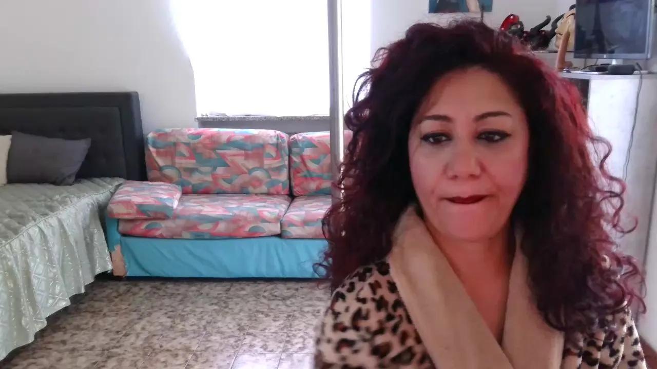 danasantoxxx on Cam4 