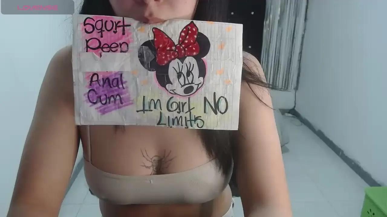 Offline Darkittydoll on Cam4