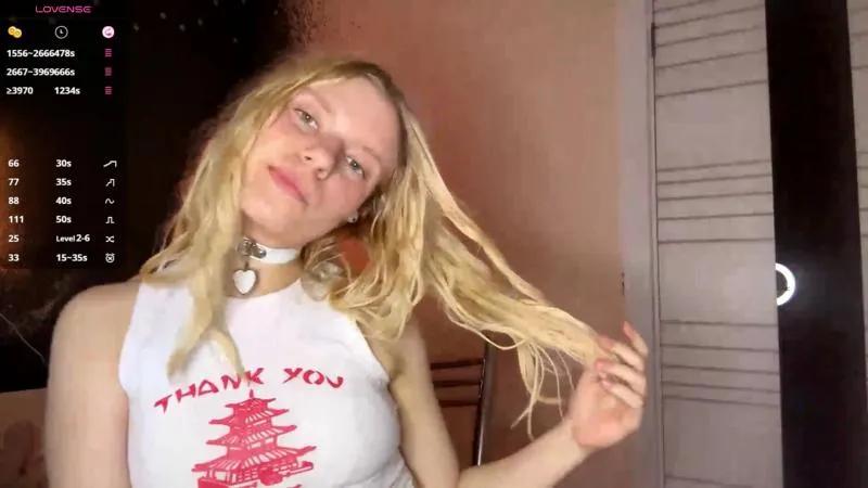 Offline DarylBodge on Cam4