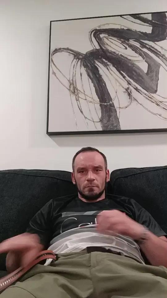 DatRyanGuy69 —  #taboo #smoke #masturbation #cum #amateur #blowjob #C2C