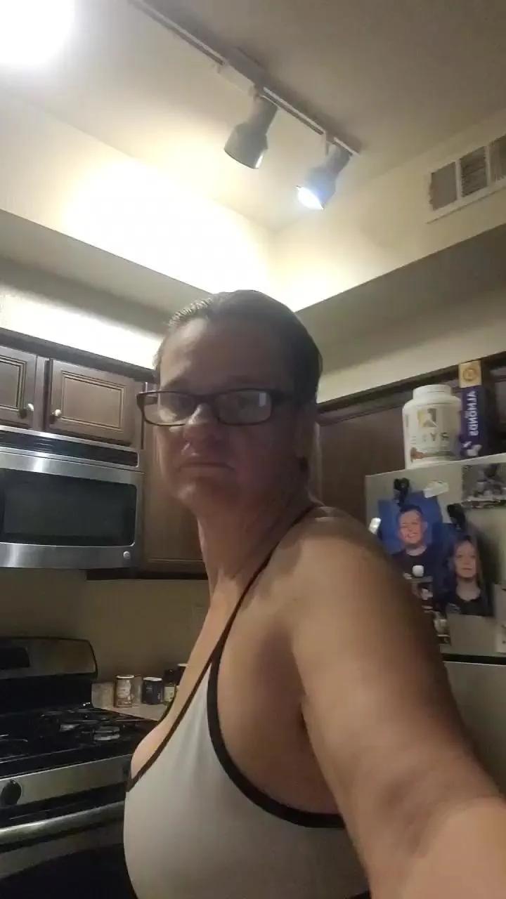 Offline DirtyKitty6969 on Cam4