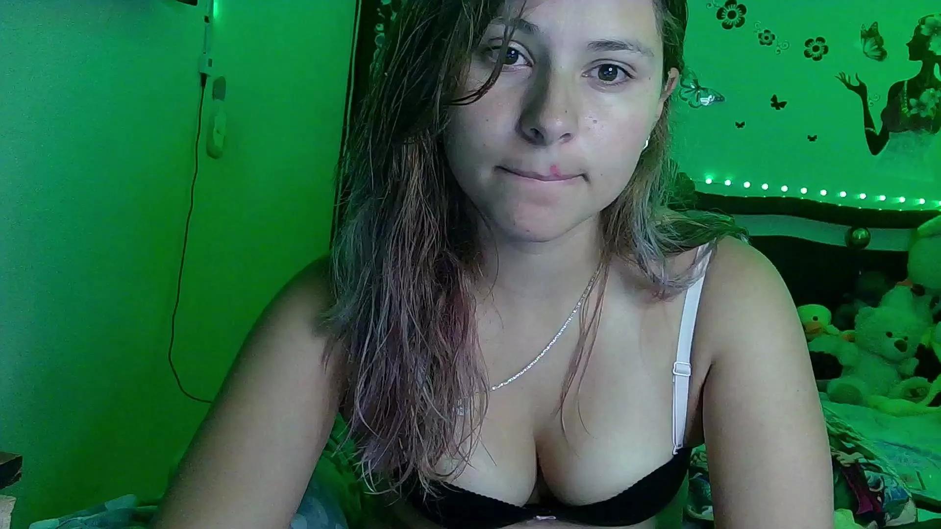 Offline Elith20 on Cam4