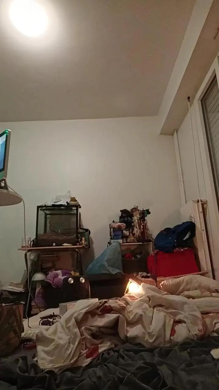 Offline elleblue_sexy on Cam4