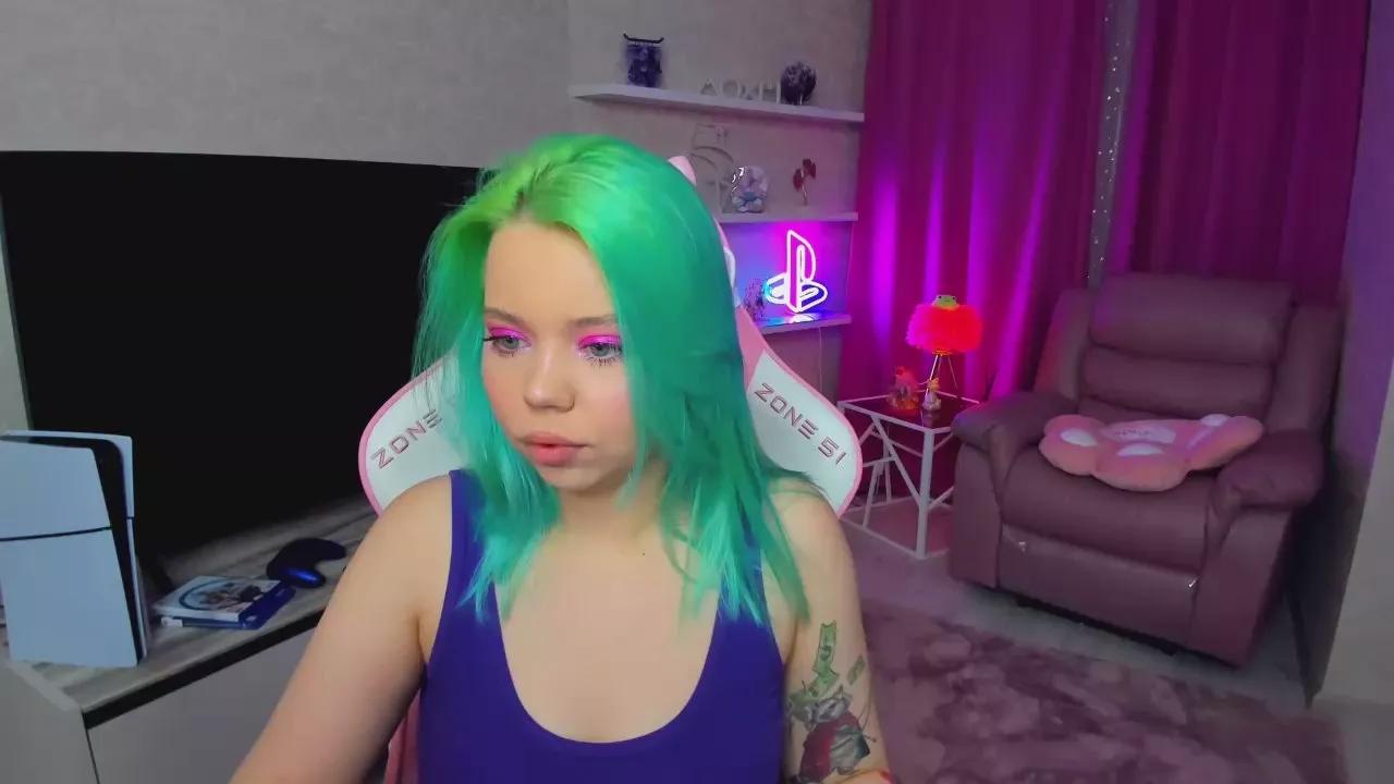 Offline EnergyBunny_1 on Cam4