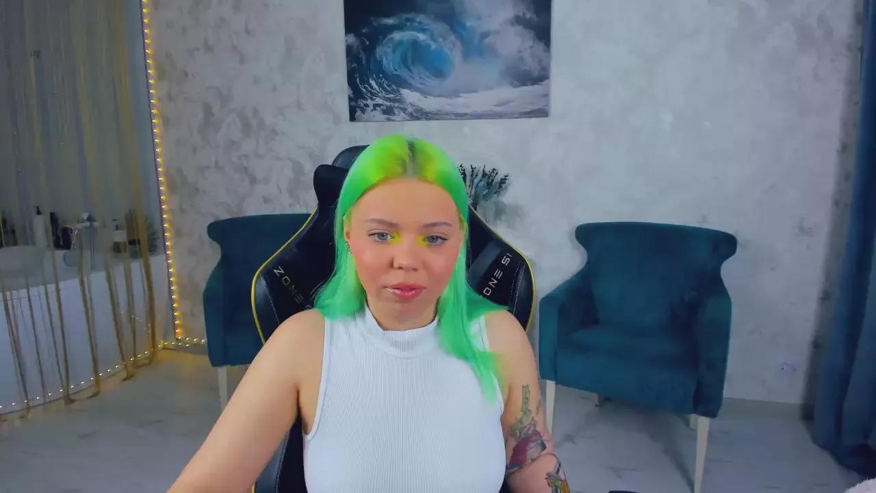 Offline EnergyBunny_1 on Cam4