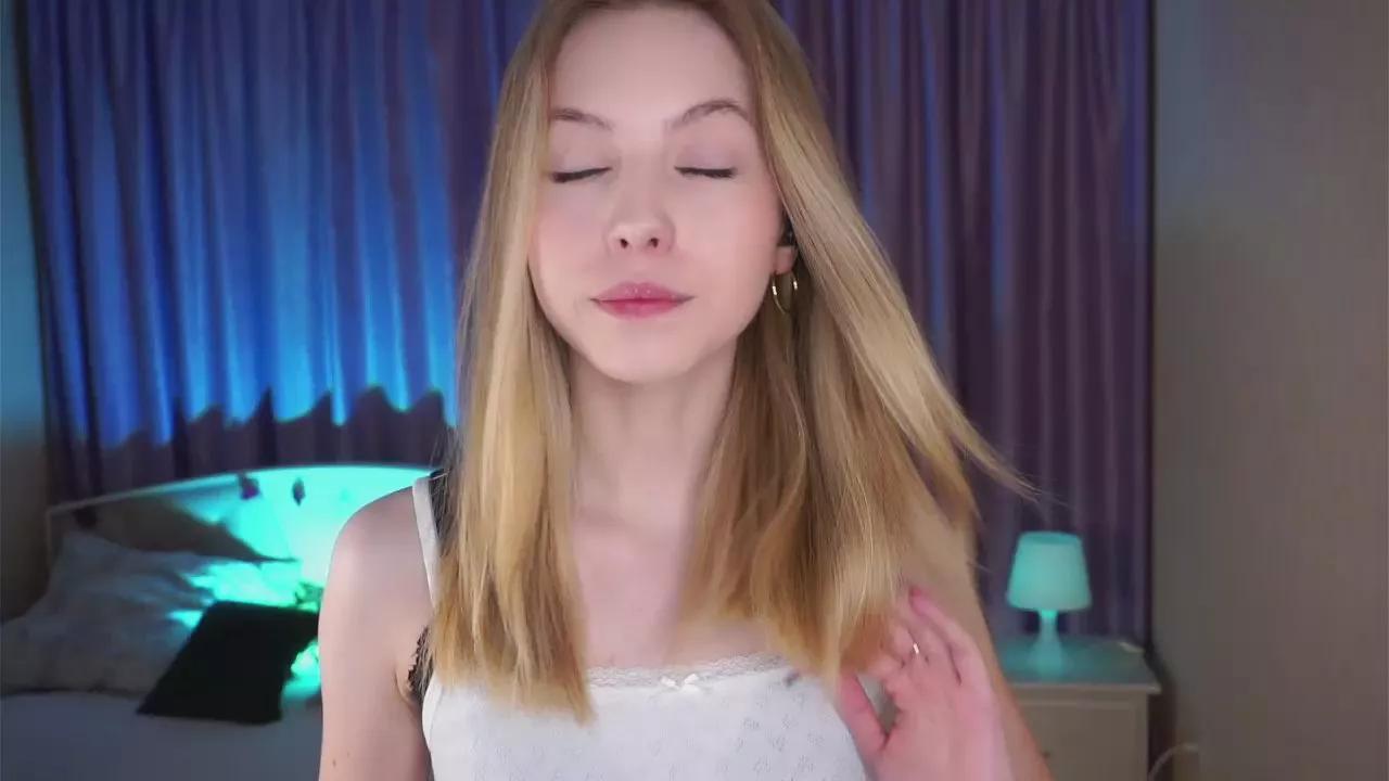 Offline ErlineEggett on Cam4