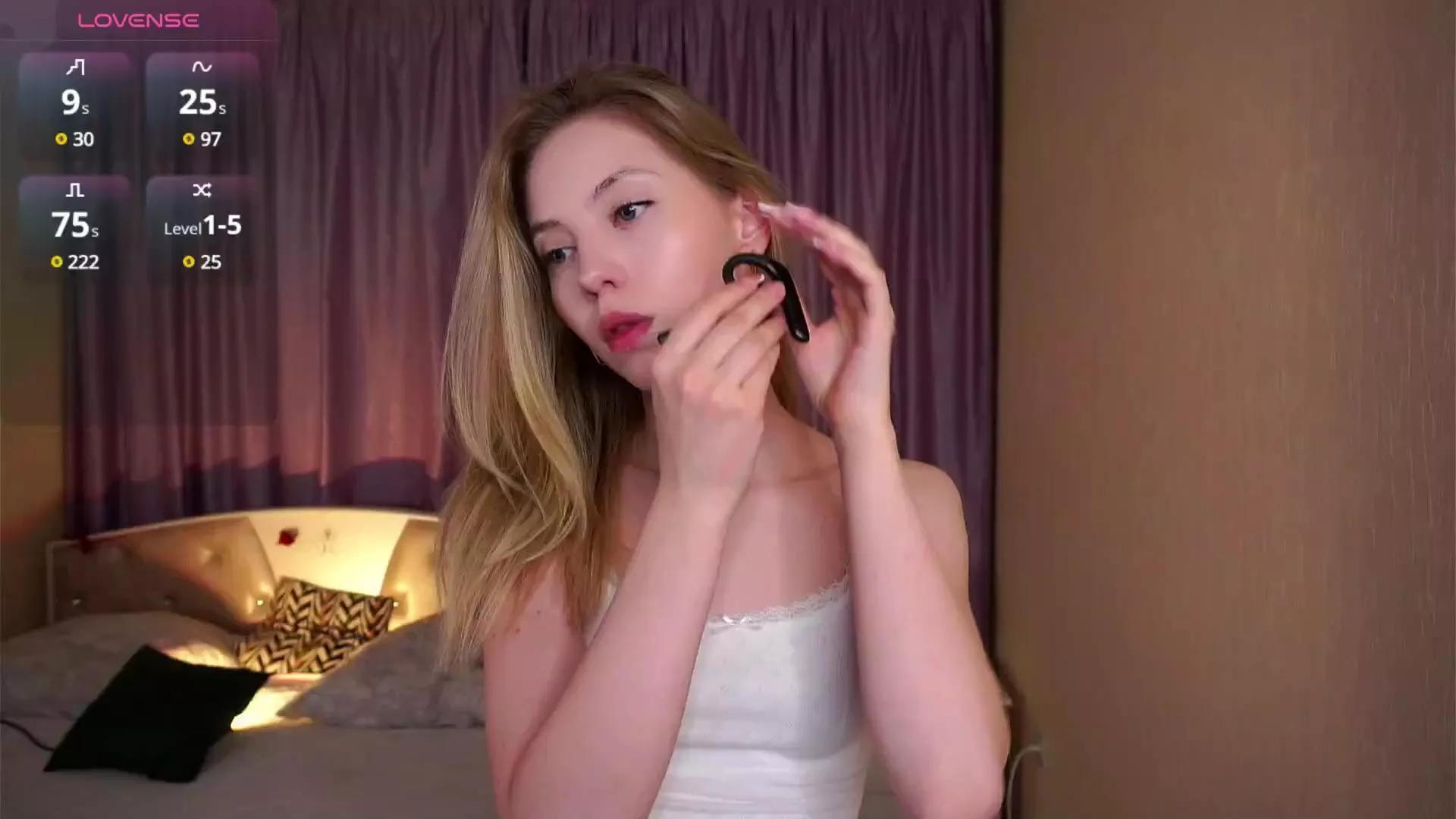 Offline ErlineEggett on Cam4