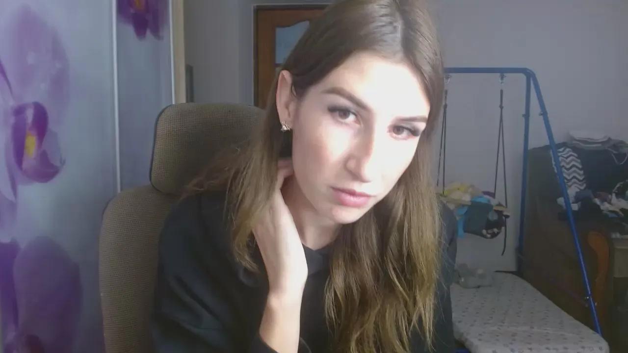 Offline Evelyn_21_m on Cam4