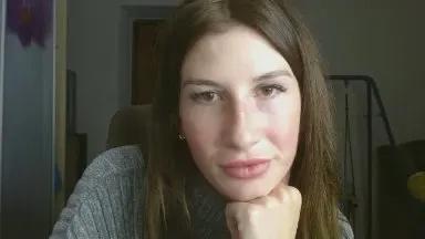 Offline Evelyn_21_m on Cam4