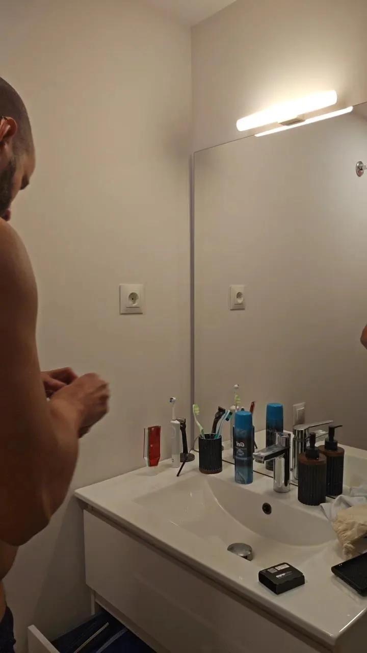 Cam4 Flacode23cm is Freechat Flacode23cm — Freechat on Cam4