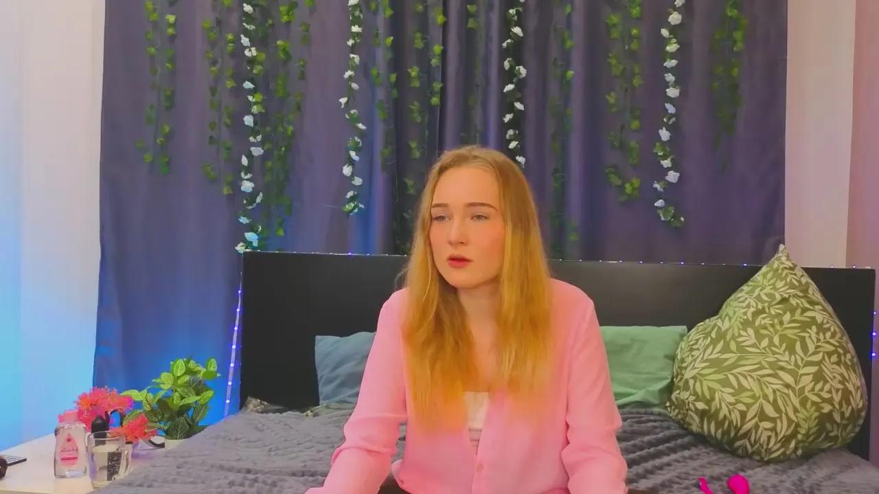 Offline FrancesAlamo on Cam4