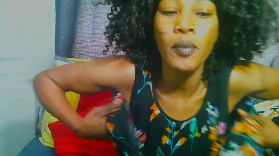 Offline Freakynaughtxx on Cam4