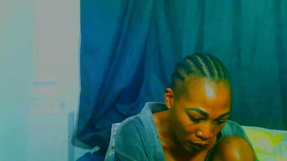 Offline Freakynaughtxx on Cam4