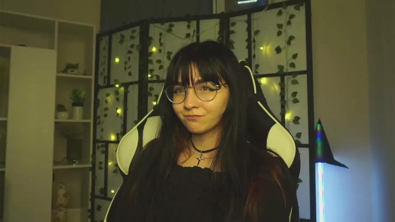 Offline GaynaAmber on Cam4