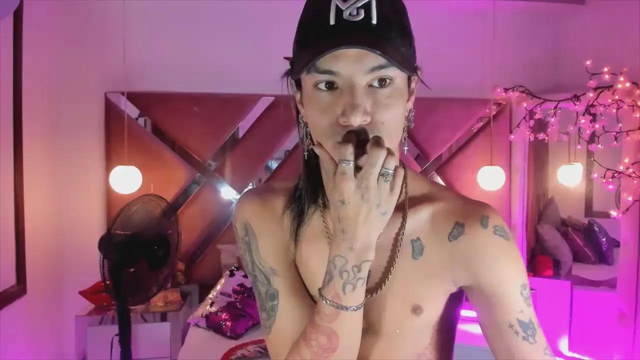 Offline geo_latin on Cam4