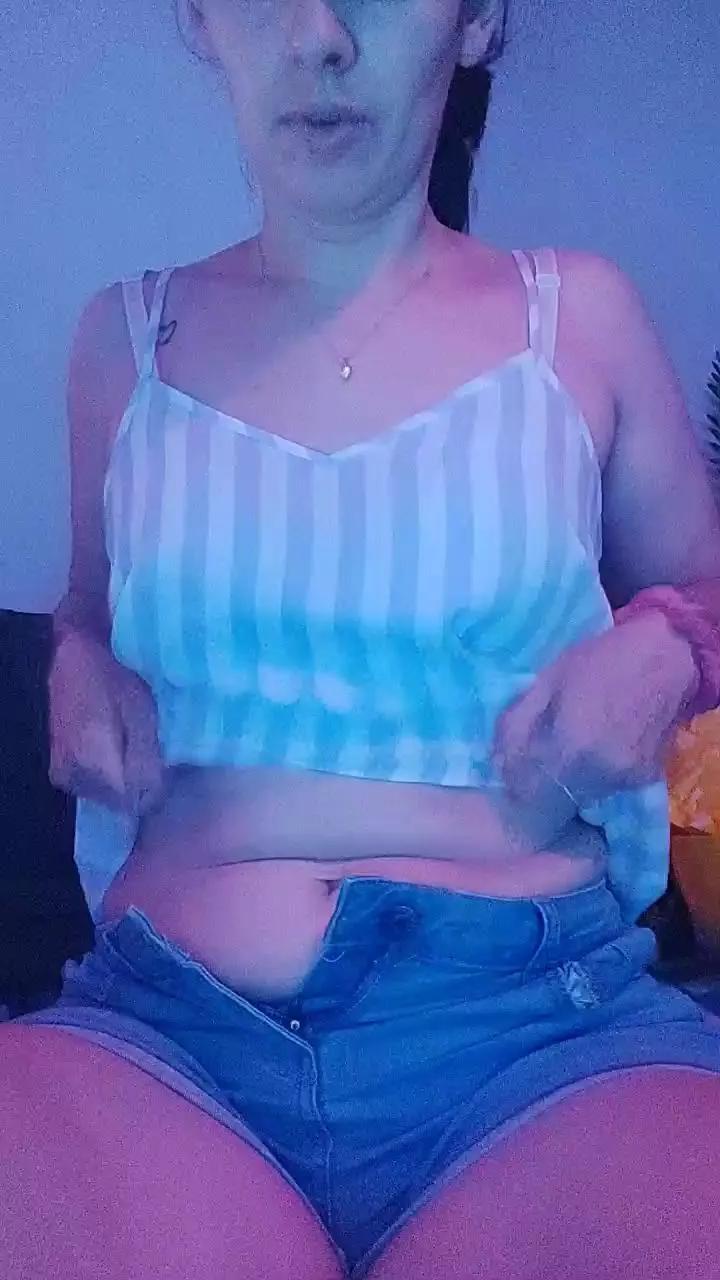 Offline girl296 on Cam4