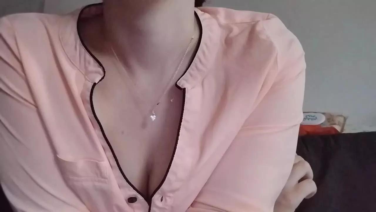 Offline girl296 on Cam4