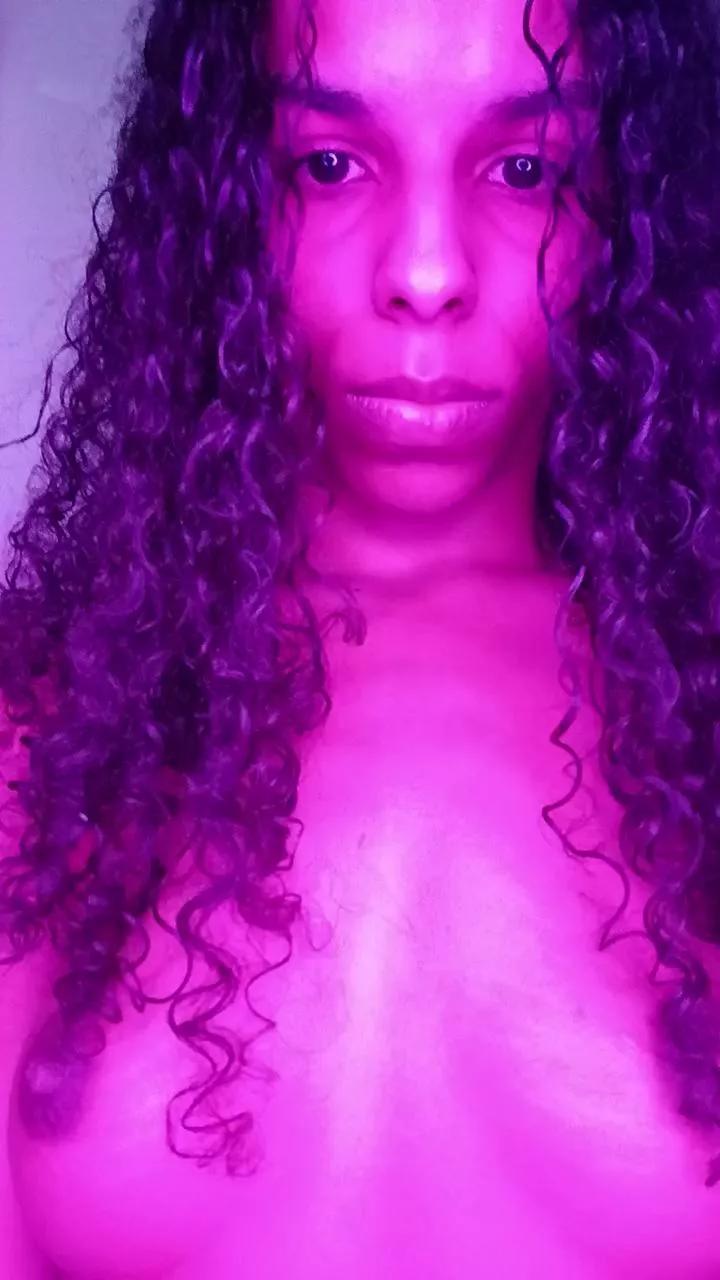 Offline girlerotic4 on Cam4