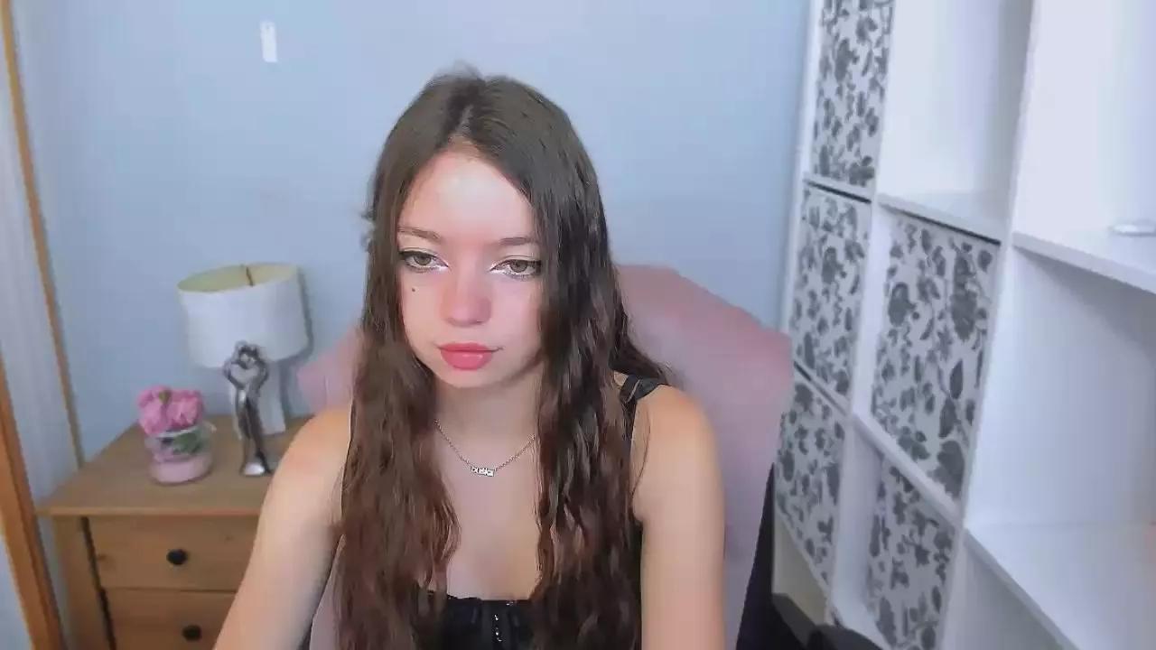 Offline GraceFlirt on Cam4