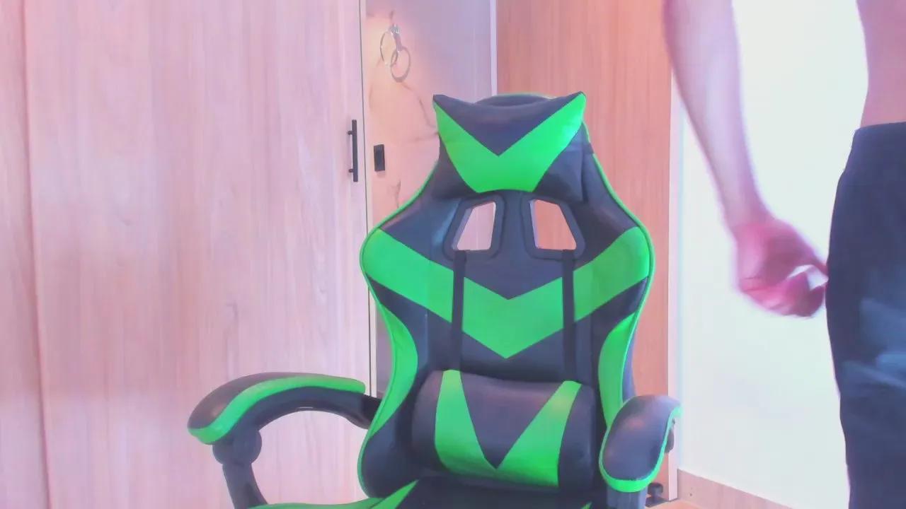 Offline Hardin_bat777 on Cam4