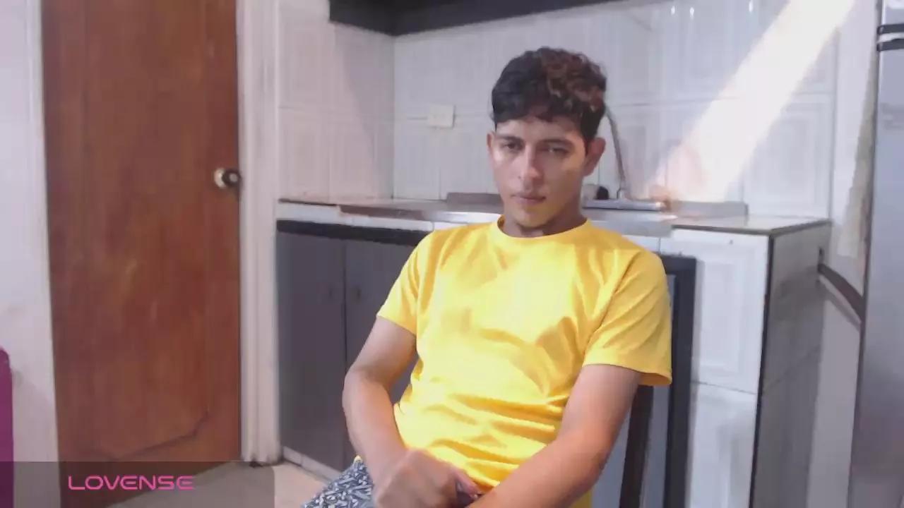 Offline hardsexlove08 on Cam4