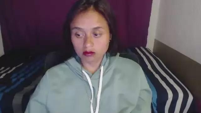 Offline hidden_passion1 on Cam4