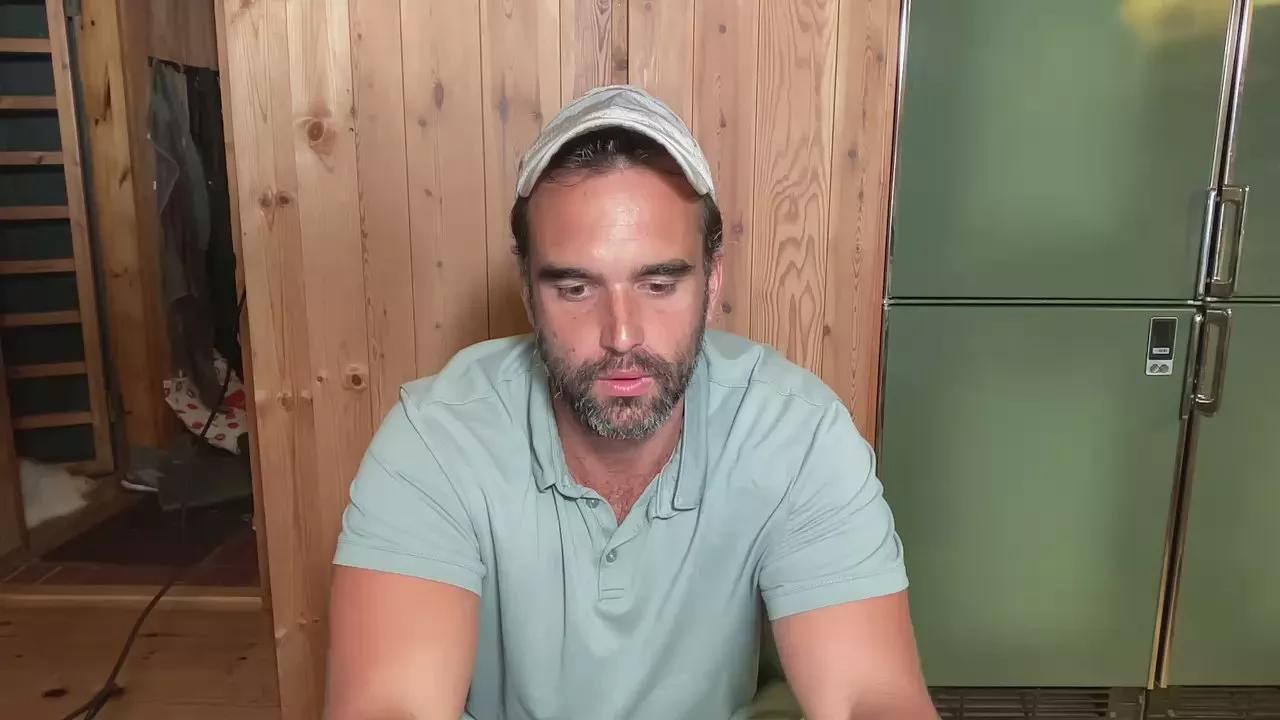 Offline HotSculptor on Cam4