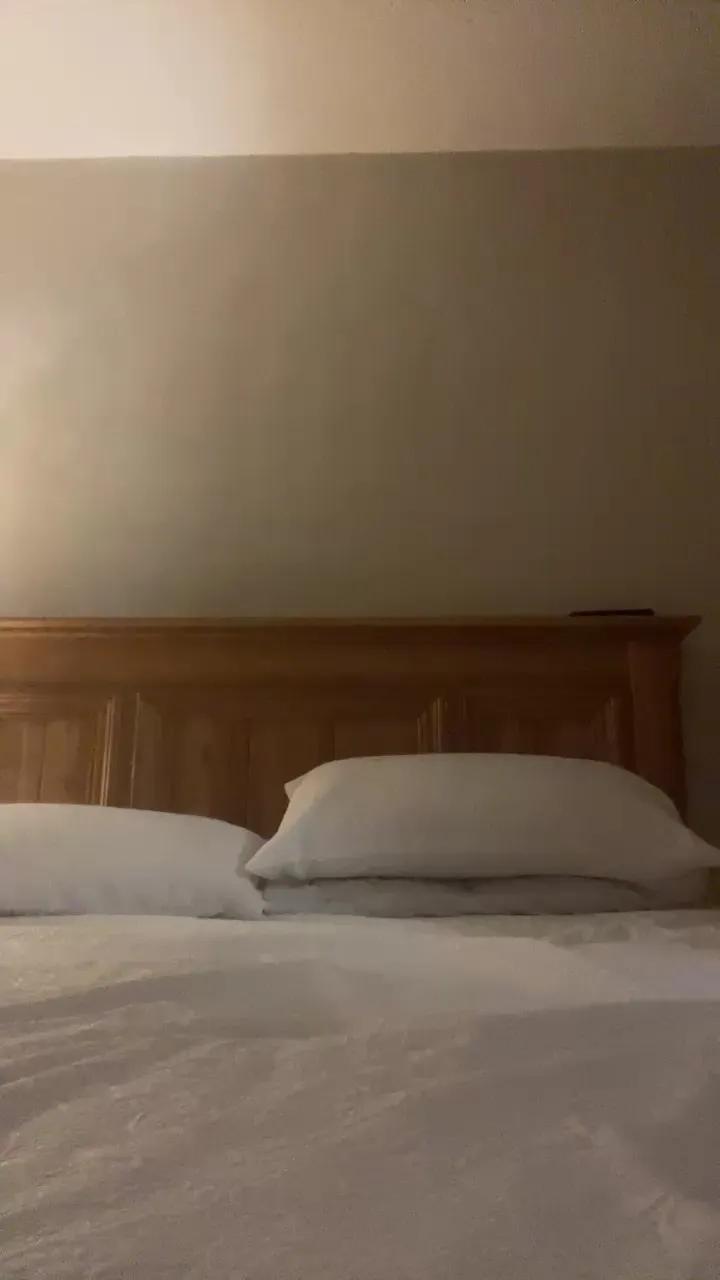 Offline HottyJC on Cam4