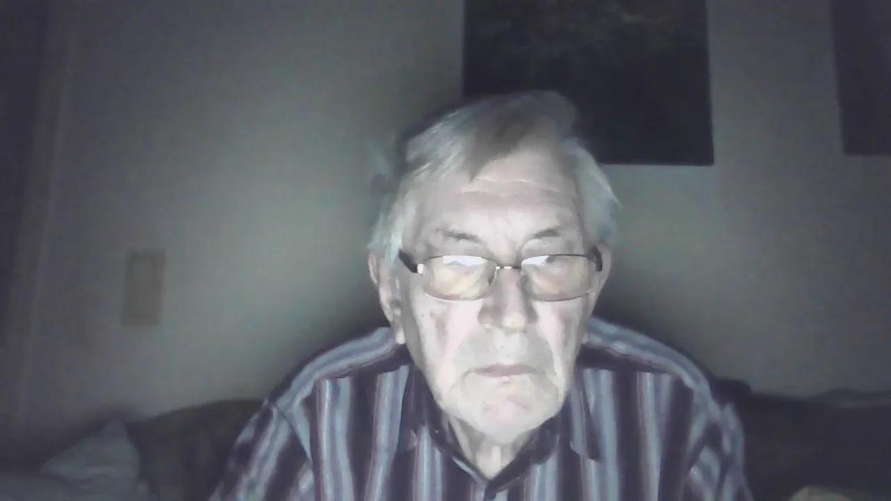 Freechat idefix091 on Cam4