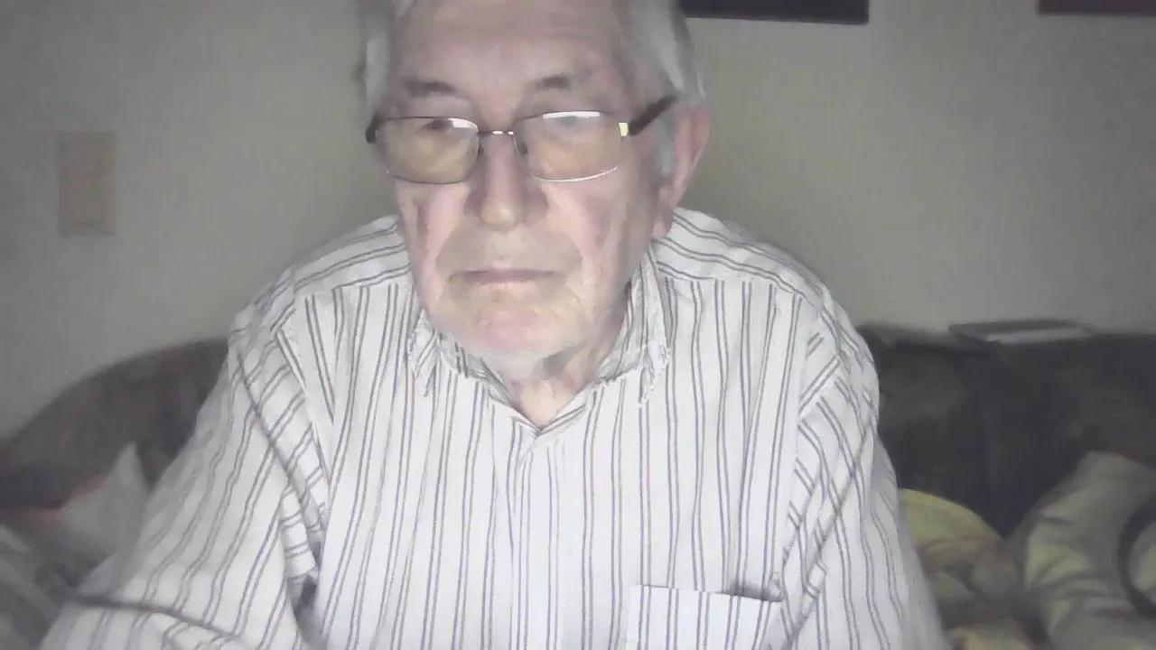 Freechat idefix091 on Cam4