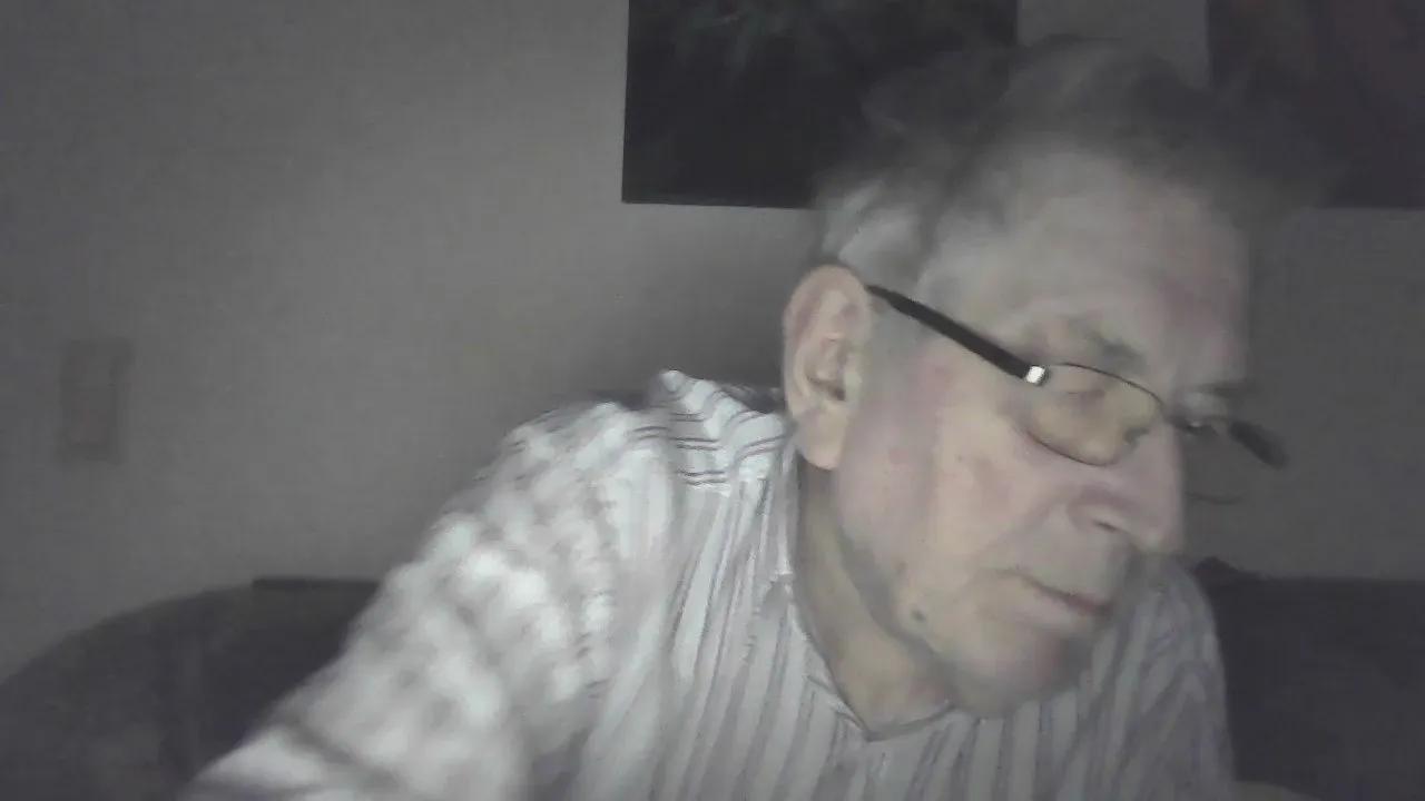 Freechat idefix091 on Cam4