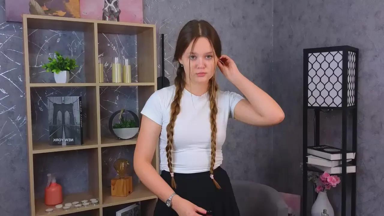 Offline IndiaMclaren on Cam4