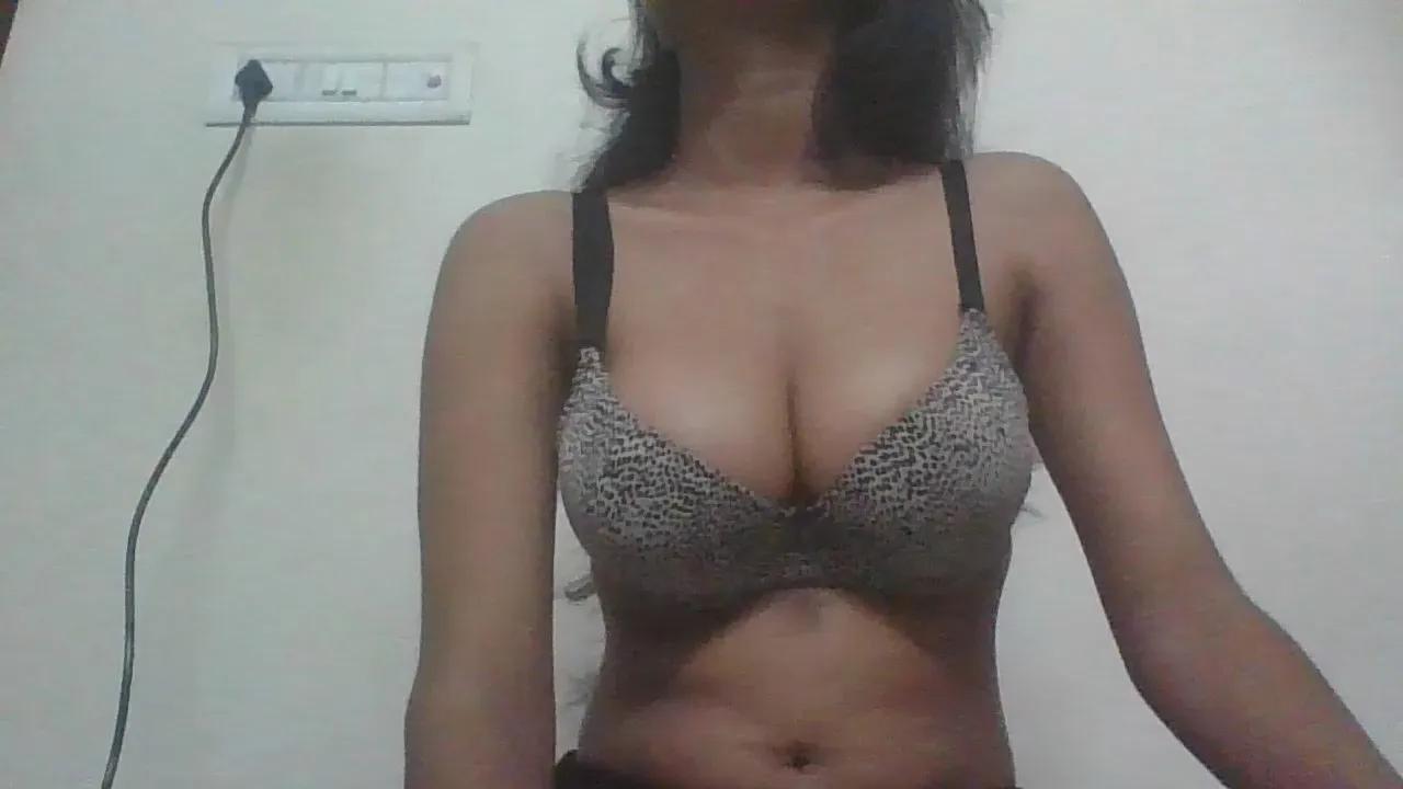 Indian_manavi on Cam4 