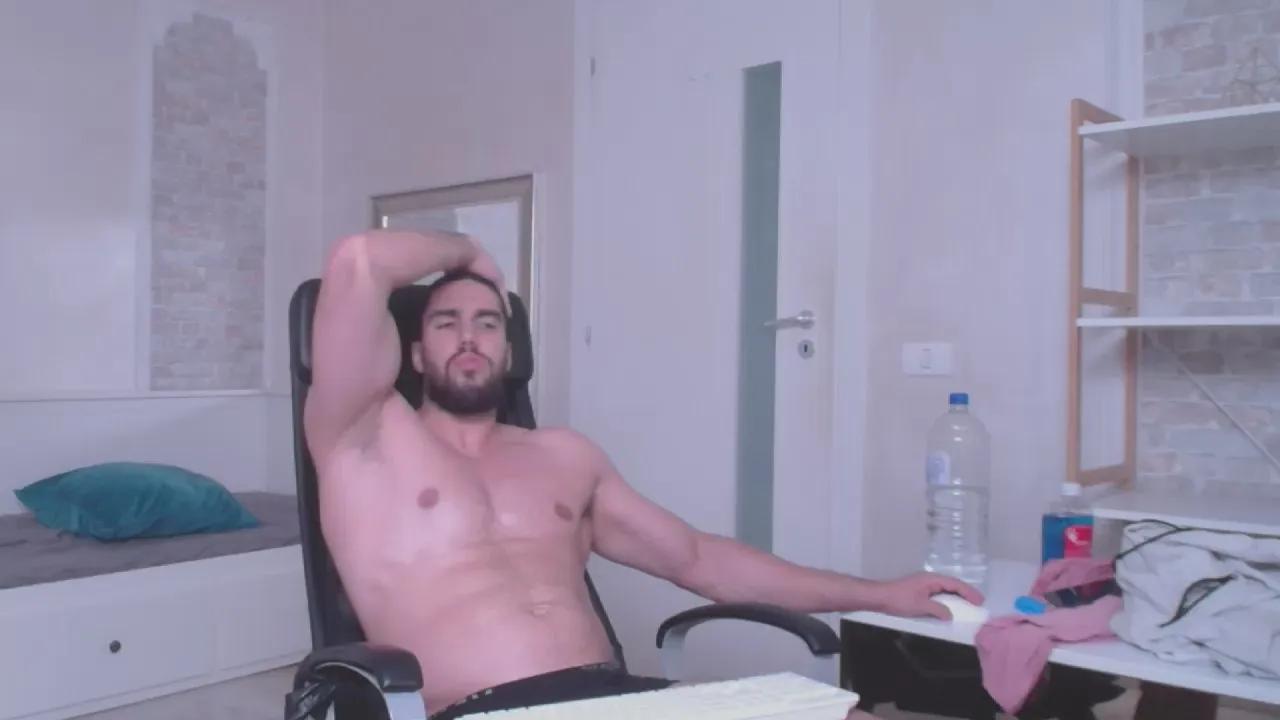 Offline IvanHyde on Cam4