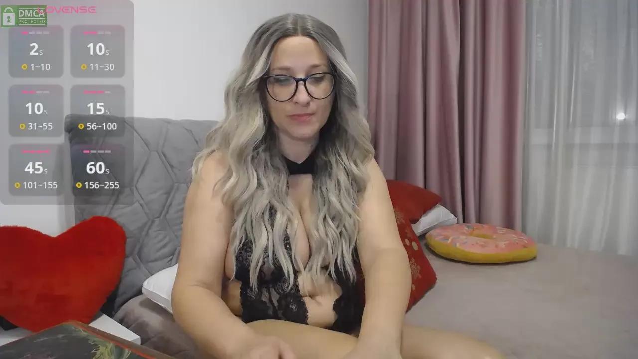 Offline JessicaP31 on Cam4